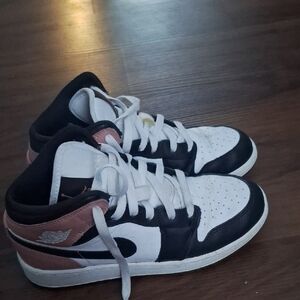 Nike Kids Sneakers Black and Pink